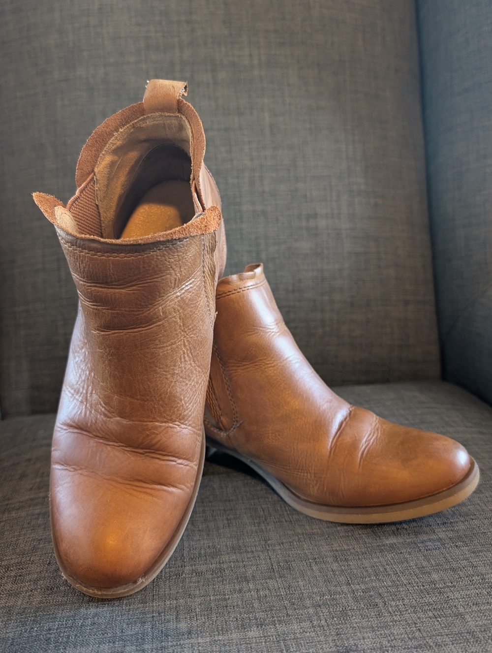 Kork-Ease Size 7 Brown Leather Pull On Ankle Boots
